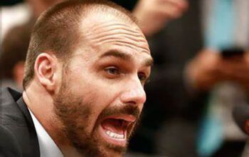 Eduardo Bolsonaro tenta cavar prisão e ataca Moraes novamente: “Psicopata sem limites”