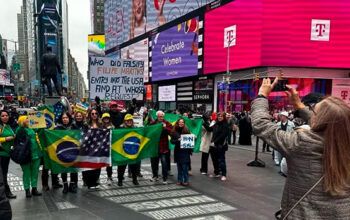 Bolsonaristas passam vergonha em Nova York durante ato esvaziado