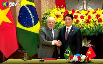 Lula reforça parceria com Vietnã para evitar “nova divisão do globo em zonas de influência”
