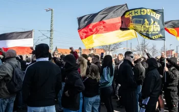 Marcha extremistas neonazista foi dispersada em Berlim e termina com 90 presos
