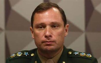 Moraes autoriza Mauro Cid a viajar com a filha para evento em SP