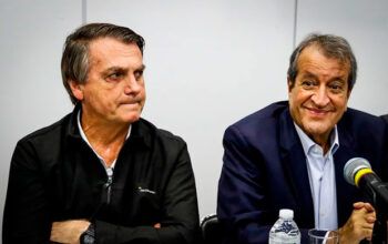 Moraes revoga restrição e permite contato entre Valdemar e Bolsonaro