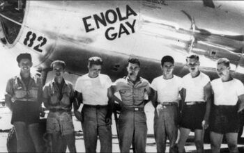 Por ordem de Trump, Pentágono remove conteúdo sobre diversidade, e junto apaga imagens do ‘Enola Gay’