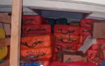 Três brasileiros são presos em embarcação com 6,5 toneladas de cocaína em Portugal