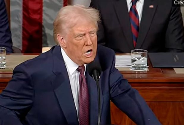 Trump acusa Brasil de aplicar tarifas “injustas” em discurso no Congresso dos EUA