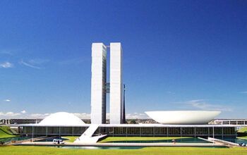 Plenário do Senado aprova PL que autoriza Brasil a retaliar tarifaços