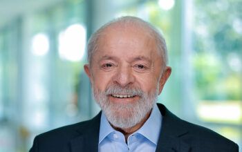 VÍDEO: Lula defende fim da escala 6×1 e critica fraude do INSS