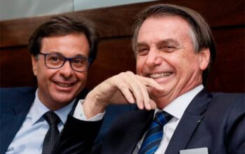 Ex-ministro alega gastos milionários de Bolsonaro e pede mais doações