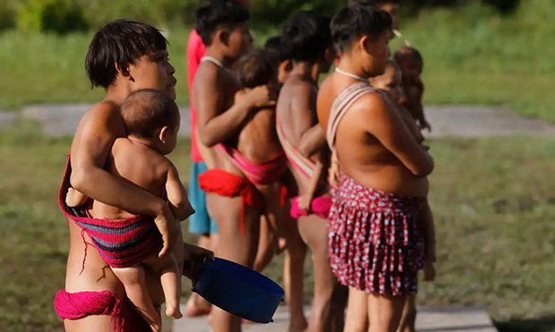 Número de óbitos no território Yanomami teve redução de 21% em 2024