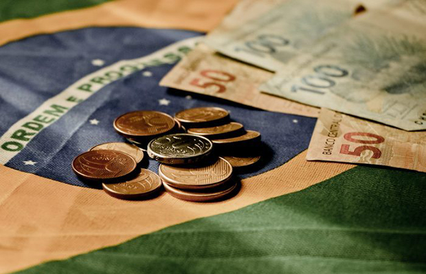 PIB cresce 1,4% no 1º trimestre e consumo das famílias aumenta, diz IBGE