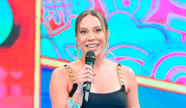 Renata, campeã do BBB 25, estará no Domingão com Huck