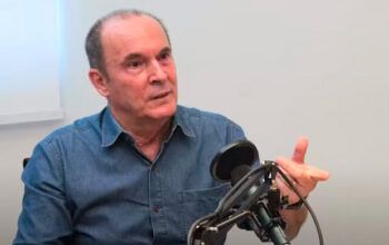 Suspeito de liderar "caça a comunistas" foi colega de turma de Bolsonaro