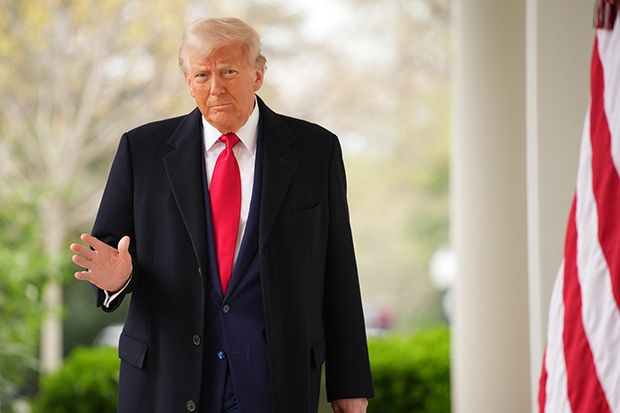 Donald Trump anuncia cessar-fogo entre Israel e Irã