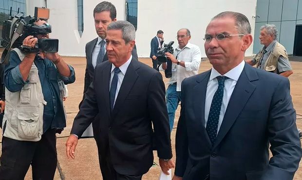 Mauro Cid ficou de cabeça baixa ao ser chamado de mentiroso, diz advogado de Braga Netto