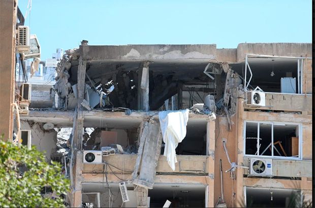 Míssil do Irã atinge hospital em Israel e deixa 71 feridos