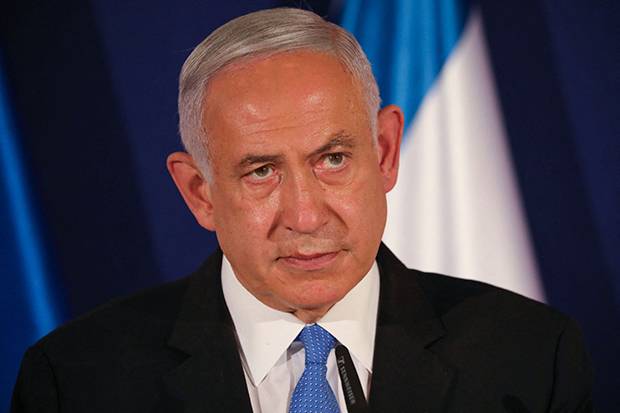 Netanyahu promete ataques de Israel contra todas as bases do Irã