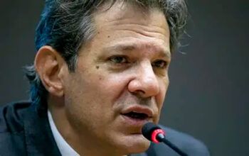 Brasil não sairá da mesa de negociação com EUA, diz Haddad