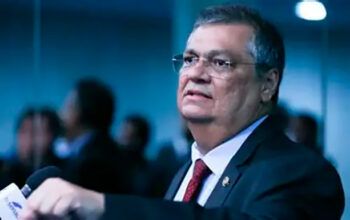 Dino defende Moraes; aliados de Bolsonaro comemoram punição