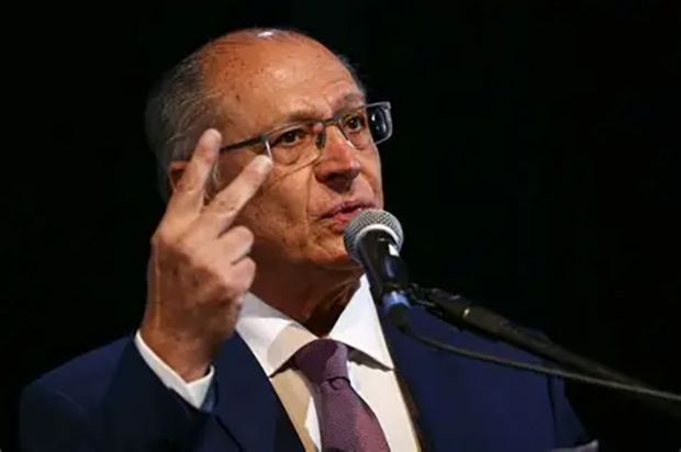 Geraldo Alckmin diz que Governo vai trabalhar para reverter taxação dos EUA