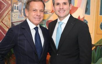 Hugo Motta tenta agradar elite e se complica com eleitores na Paraíba