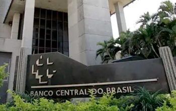 Inflação recua pela 7ª semana e vai a 5,17%, diz Focus