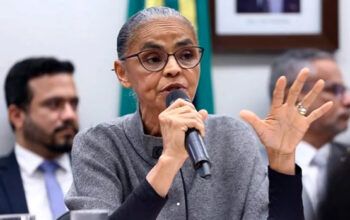 Marina Silva volta a ser atacada em Comissão na Câmara dos Deputados
