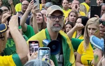 Moraes determina multa de R$ 7,3 milhões a blogueiro Allan dos Santos