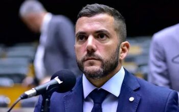 Morto “assina” documento e ONG usa verba de emenda de deputado bolsonarista, Carlos Jordy