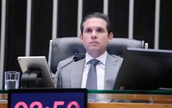 Pesquisa Atlas aponta que 3 em cada 4 brasileiros rejeitam Hugo Motta