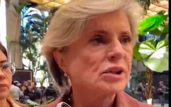 Senadora bolsonarista culpa Eduardo por tornozeleira do inelegível: “Moleque”