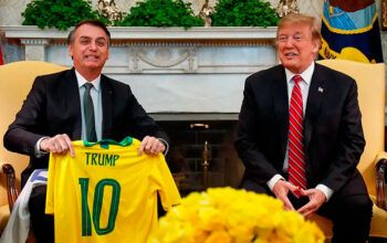 Trump cita Bolsonaro em ordem executiva que definiu tarifaço ao Brasil