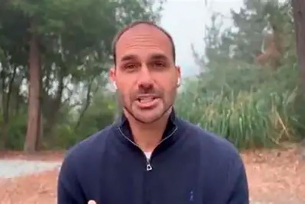 Banco do Brasil denuncia Eduardo Bolsonaro à AGU por fake news