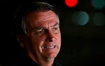 Bolsonaro é autorizado por Moraes a deixar prisão domiciliar para fazer exames