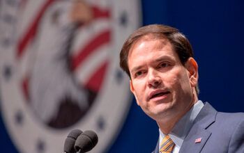 EUA revoga vistos de brasileiros ligados ao Mais Médicos