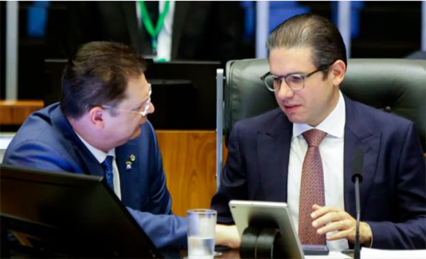 líder do PL na Câmara,  Sóstenes pede desculpas a Motta por obstrução: “Foi muito paciente”