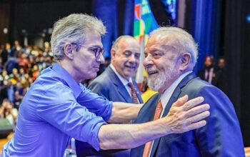 Lula diz que Zema mente, é 'falso humilde' e deveria 'comer abacaxi ou jaca com casca'