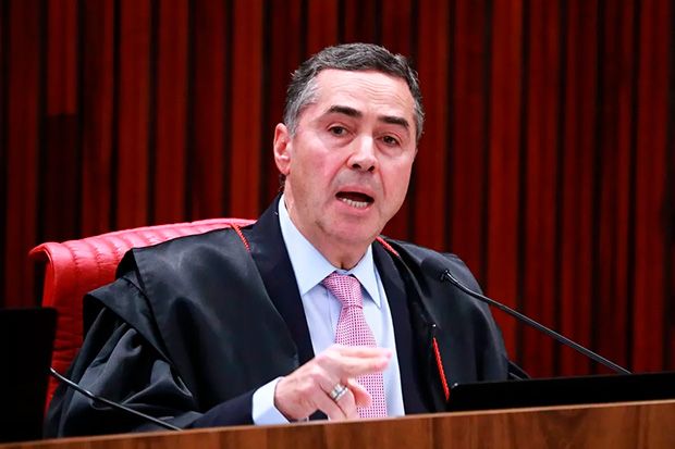 Barroso rebate aliados de Bolsonaro: “Não defendi a ideia de anistia”