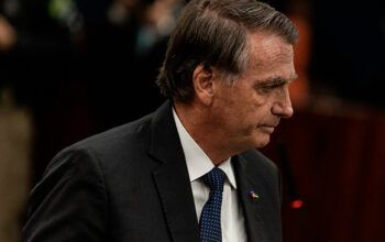 Em editorial, Folha pede condenação de Bolsonaro no STF