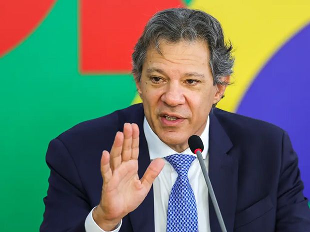 Haddad não vai à ONU para acompanhar possível votação de isenção do IR