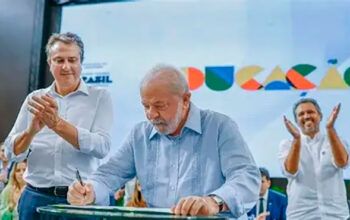 Lei da Ficha Limpa: Lula veta mudança que favorecia Arruda, Garotinho e Cunha