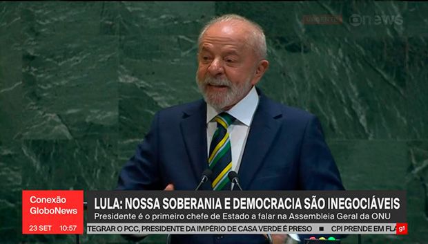 Lula lamenta ausência de líder palestino e diz que 'nada justifica o genocídio em Gaza'