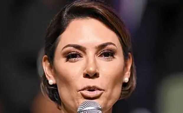 “Não quero ser presidente, quero ser primeira-dama”, diz Michelle Bolsonaro