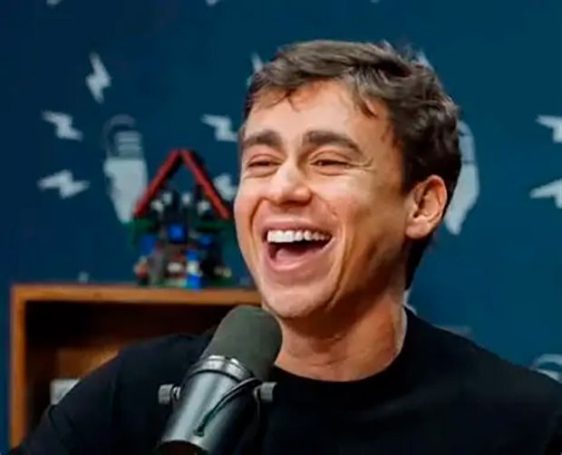 ONG da irmã de chefe do PCC divulga VÍDEO associando Nikolas Ferreira ao crime organizado