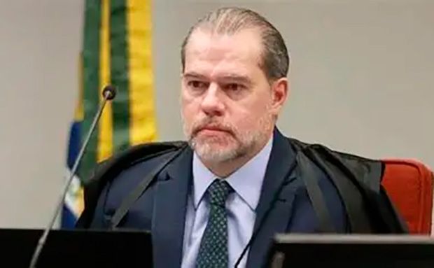 STF dá 10 dias para Câmara explicar PEC da Blindagem aprovada nesta semana