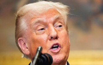 Trump diz que grávidas não devem tomar Tylenol e associa a risco de autismo