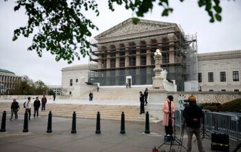 Trump pede à Suprema Corte para deportar 300 mil venezuelanos