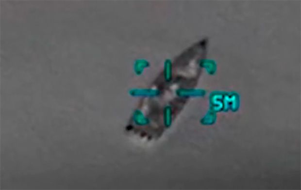 Ataque dos EUA contra barco perto da Venezuela deixa sobreviventes