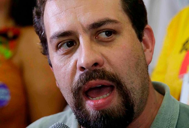 Boulos cobra Tarcísio para divulgar locais que venderam bebidas com metanol