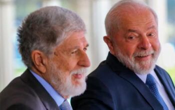 Brasil e EUA quebraram o gelo, mas é preciso 'cautela', diz Amorim