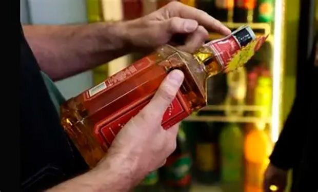 Brasil tem 47 casos de intoxicação por metanol; mortes chegam a nove